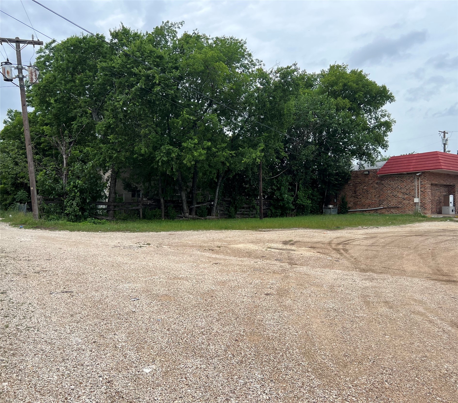 2414 N 18th Street Waco TX 76708
