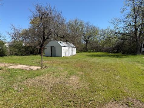 1110 N Main Street Weatherford TX 76086