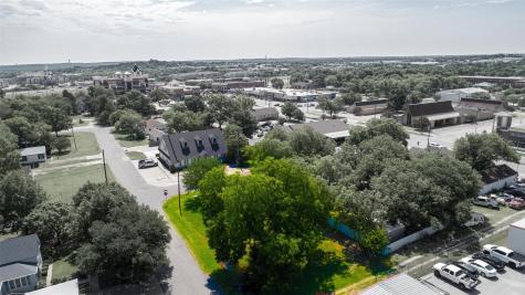 117 N Dobson Street Burleson TX 76028