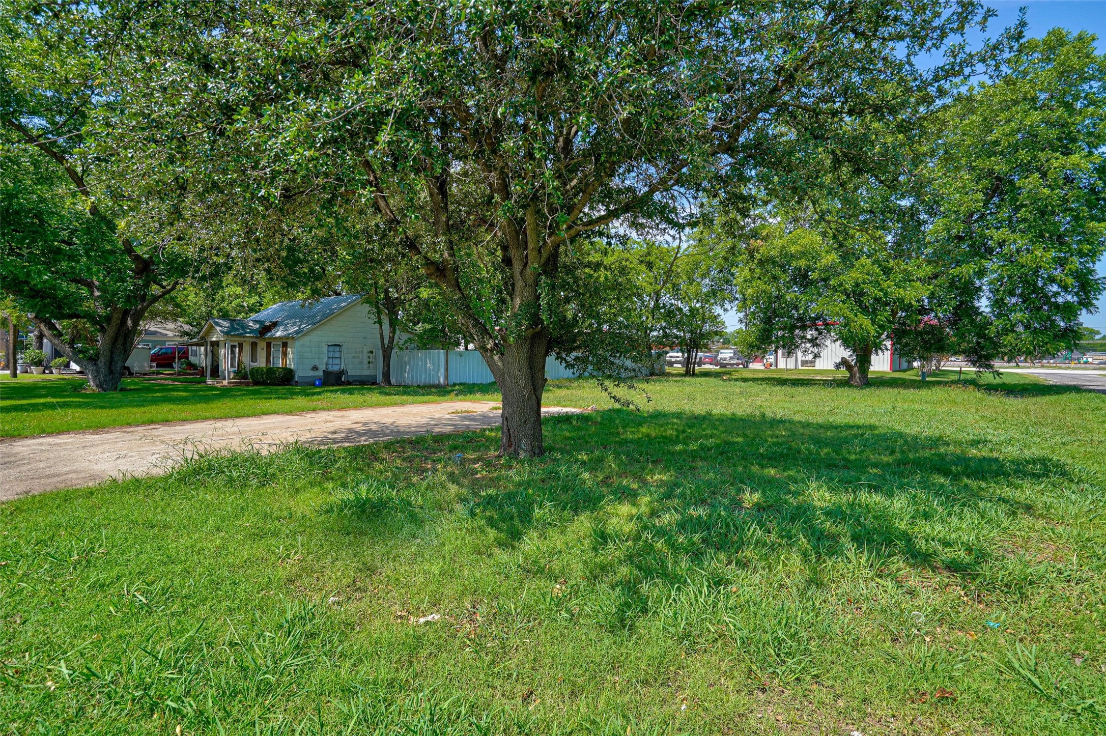 117 N Dobson Street Burleson TX 76028