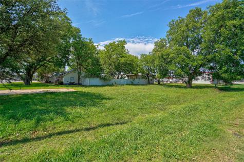 117 N Dobson Street Burleson TX 76028
