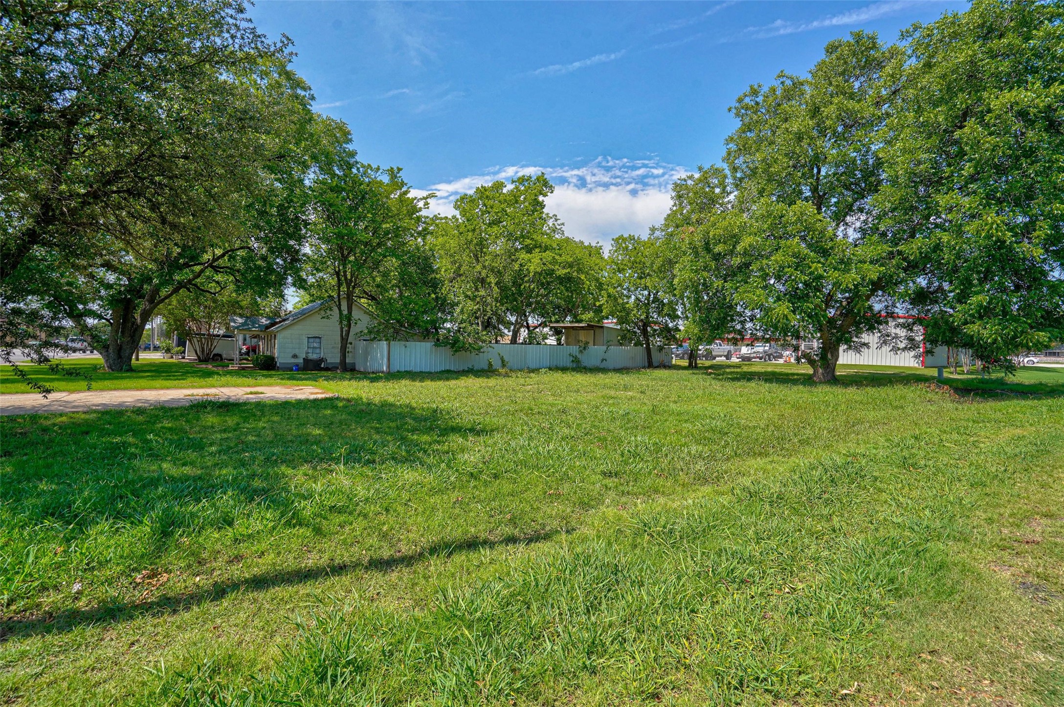 117 N Dobson Street Burleson TX 76028