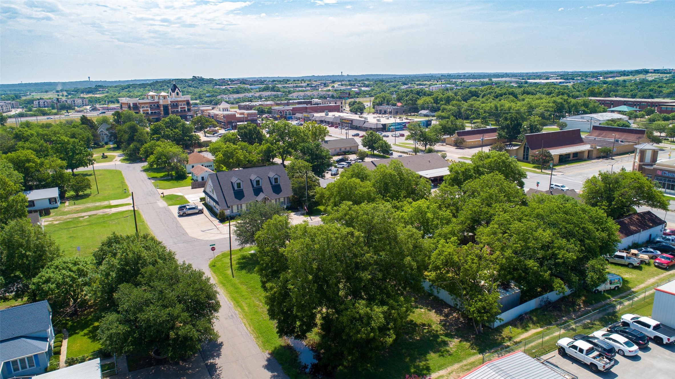 117 N Dobson Street Burleson TX 76028