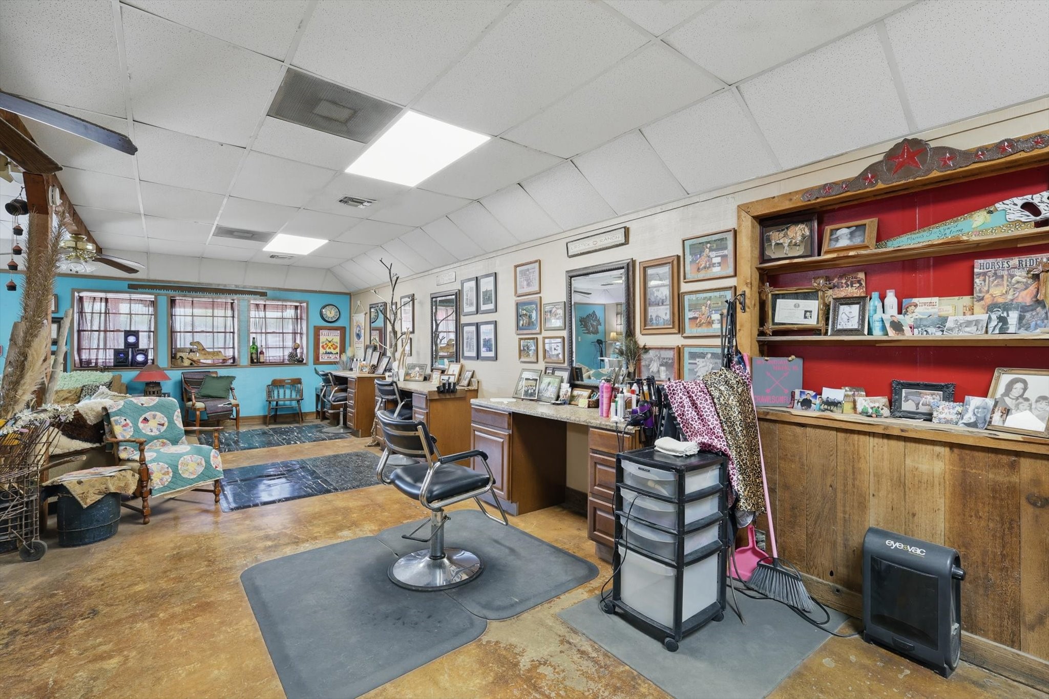 206 W Mccart Street Krum TX 76249