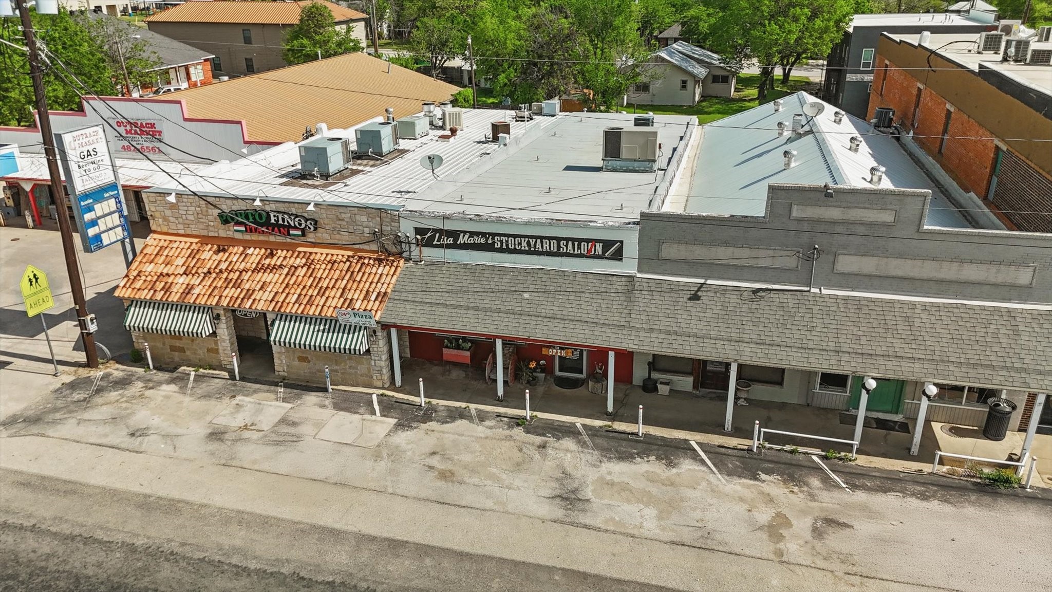 206 W Mccart Street Krum TX 76249