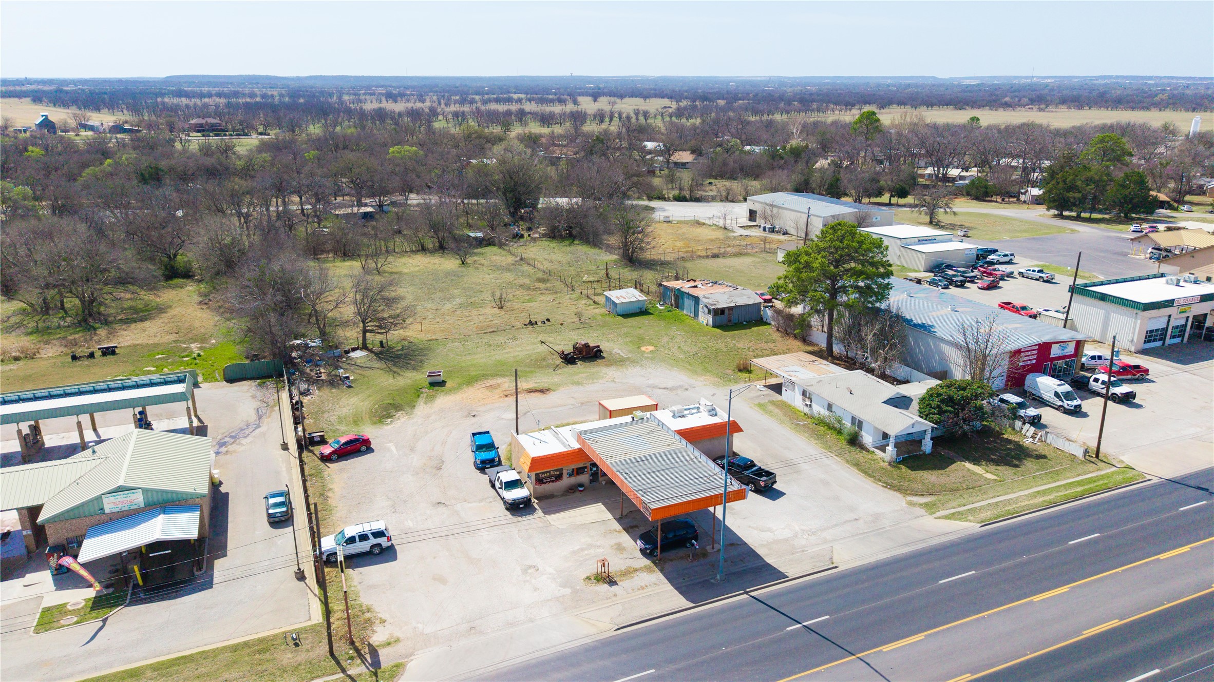 417,419,421 Early Boulevard Early TX 76802