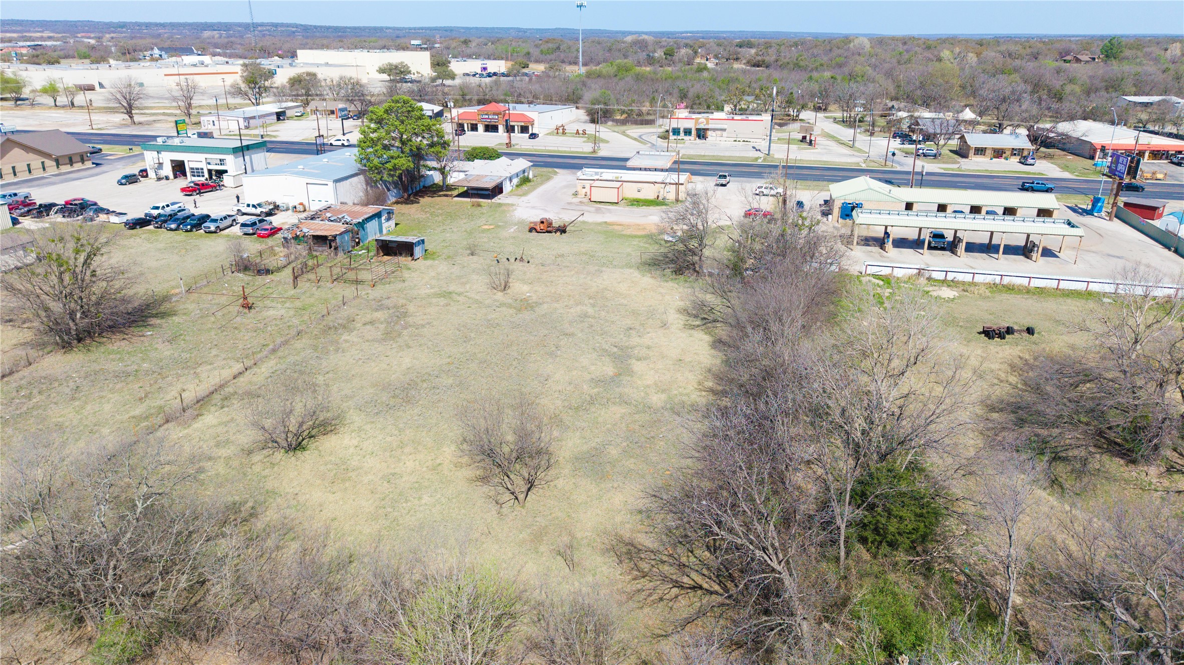 417,419,421 Early Boulevard Early TX 76802