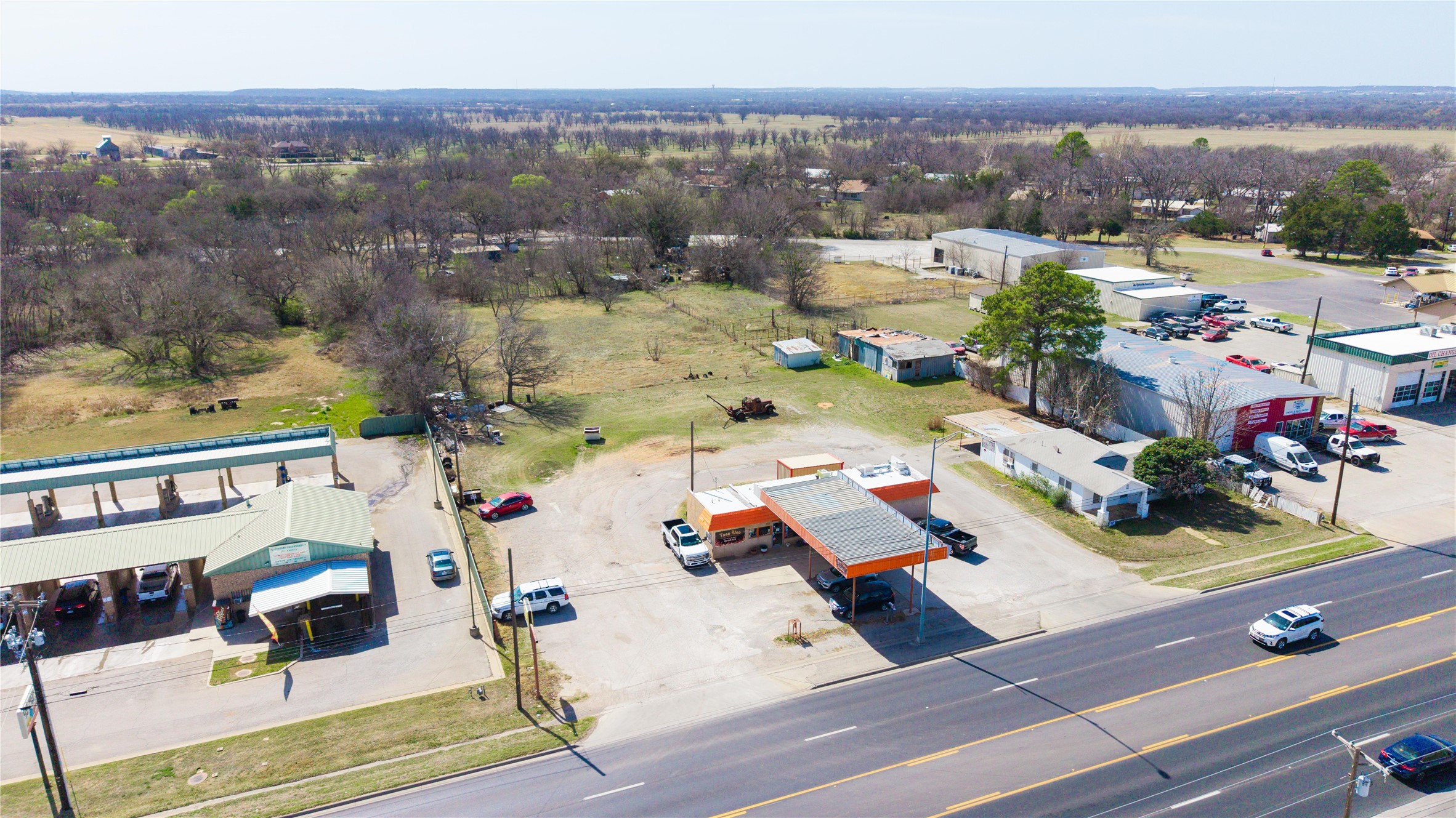 417,419,421 Early Boulevard Early TX 76802