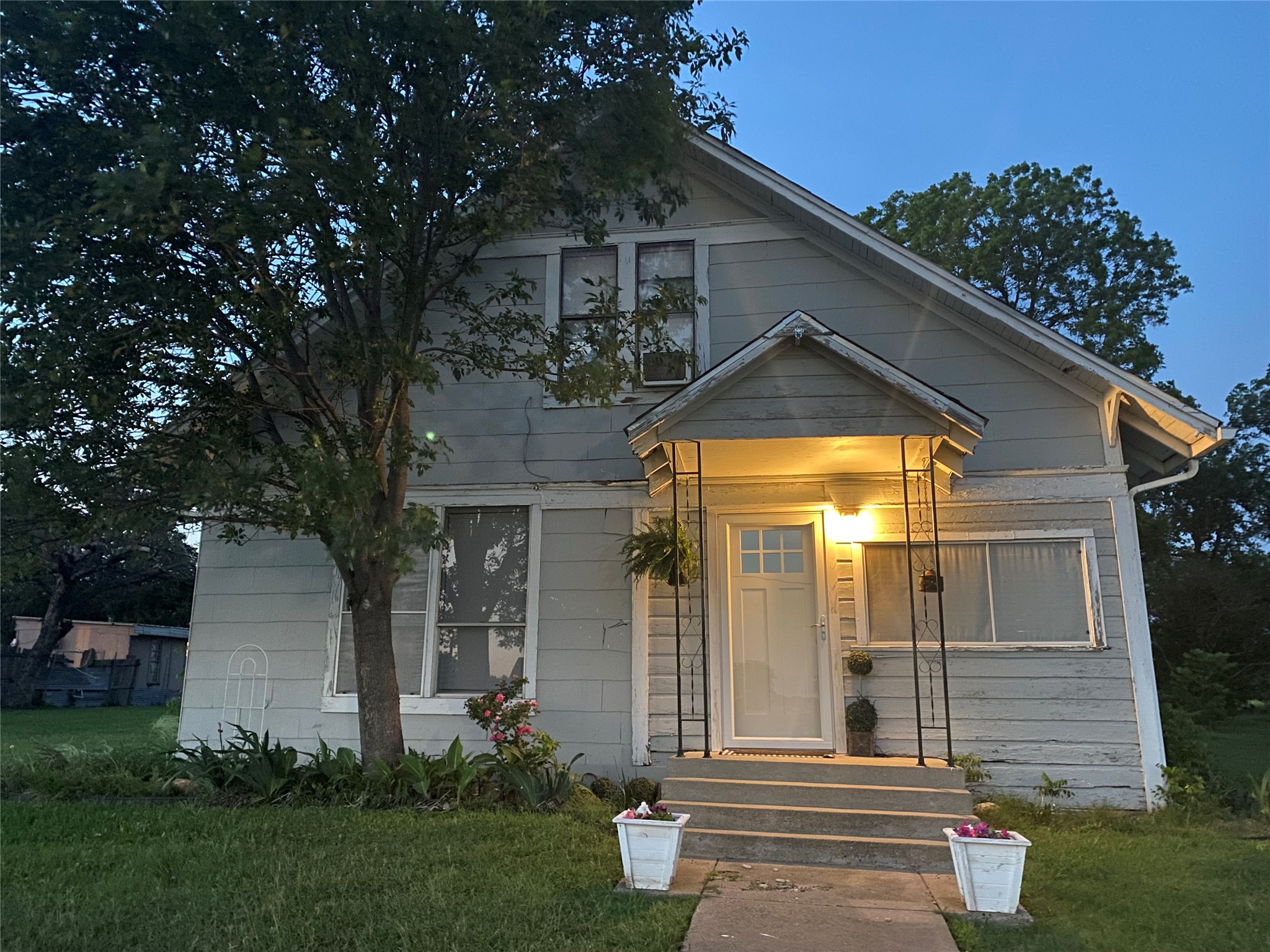 1341 S State Highway 205 Mclendon Chisholm TX 75032