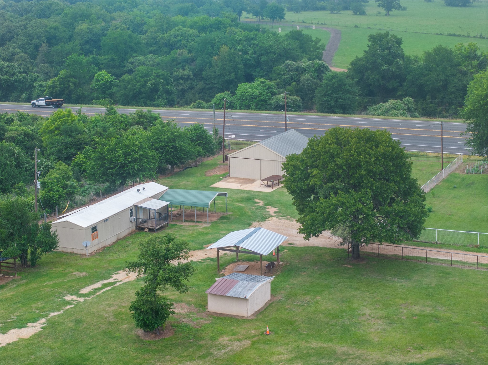 11846 Prairie Hill Drive Hearne TX 77859