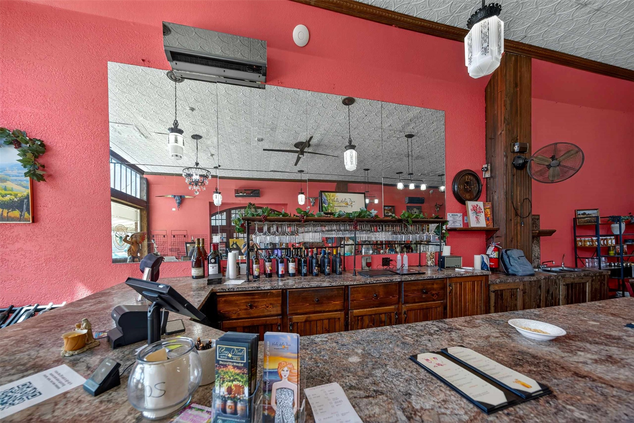 115 E Commerce Street Mineola TX 75773