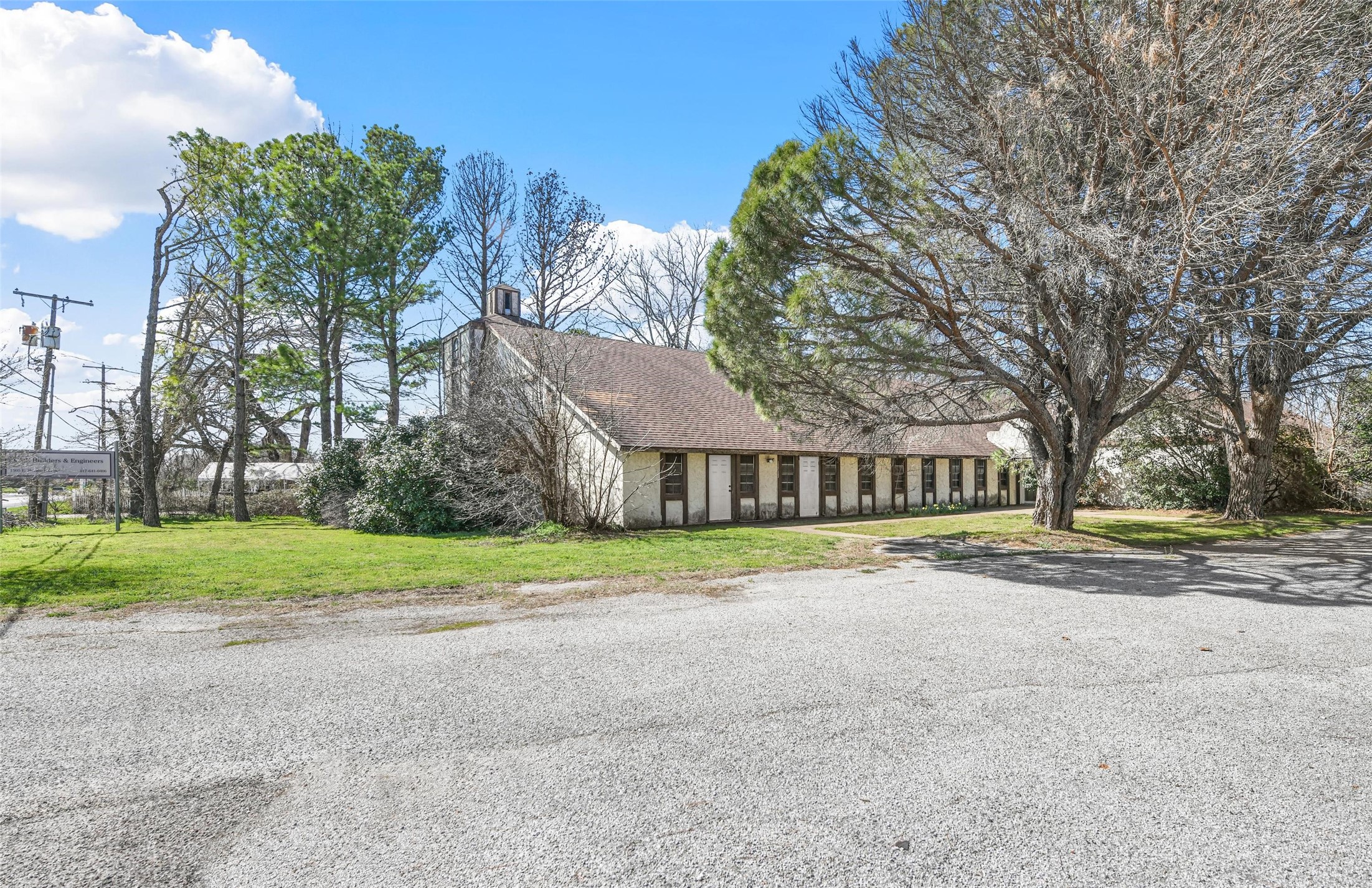 1505 E Henderson Street Cleburne TX 76031