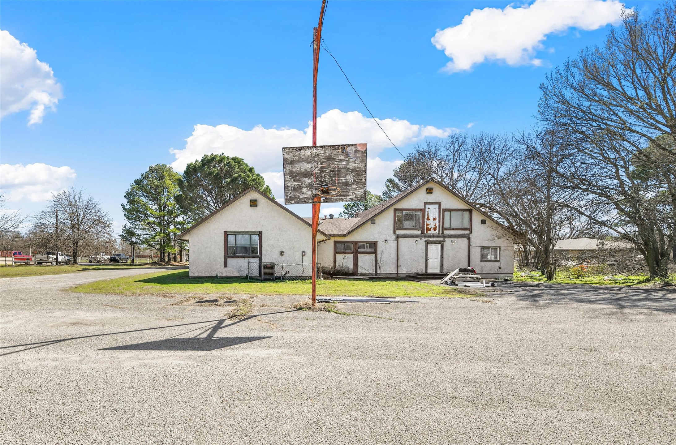 1505 E Henderson Street Cleburne TX 76031