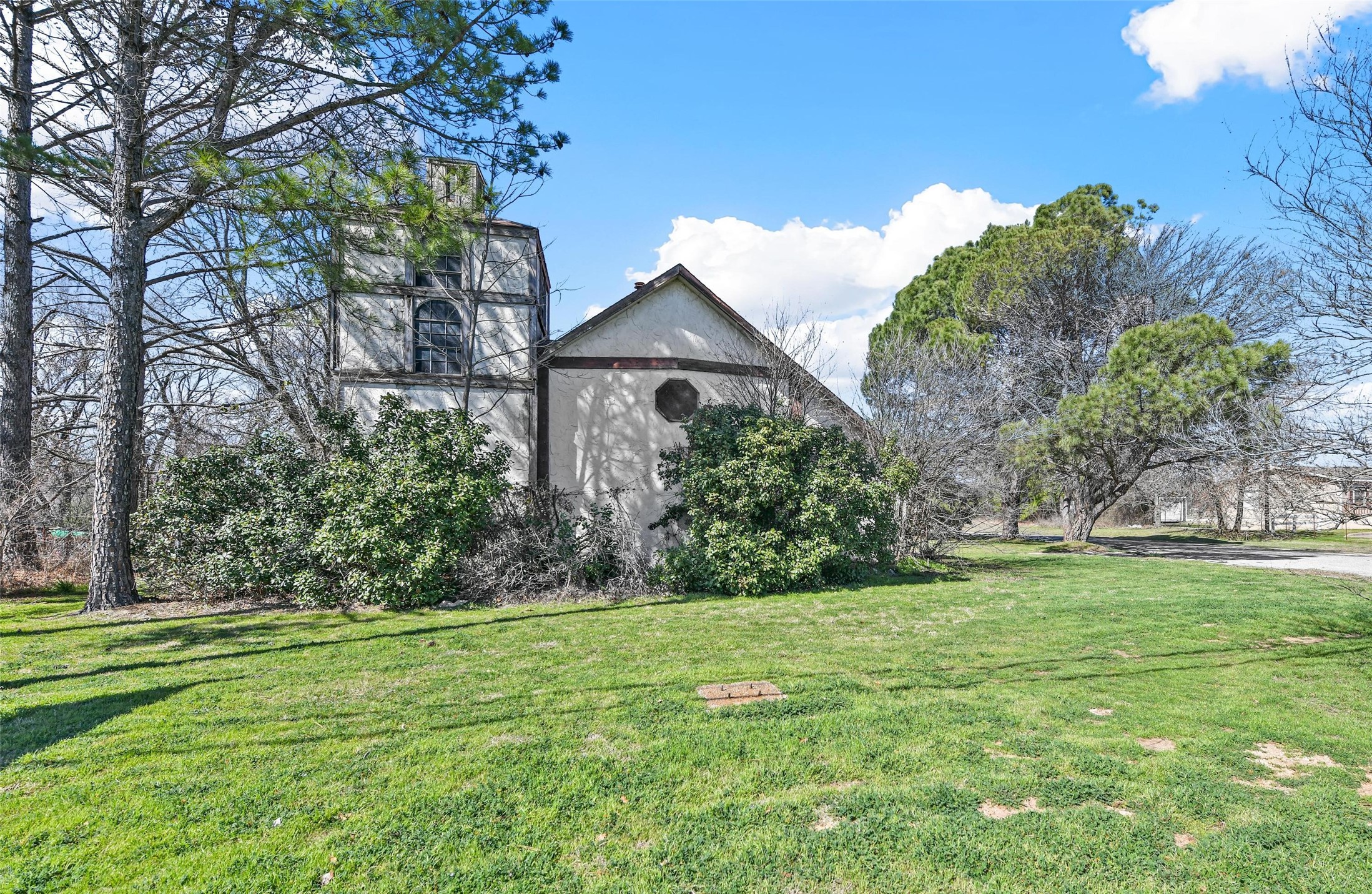 1505 E Henderson Street Cleburne TX 76031