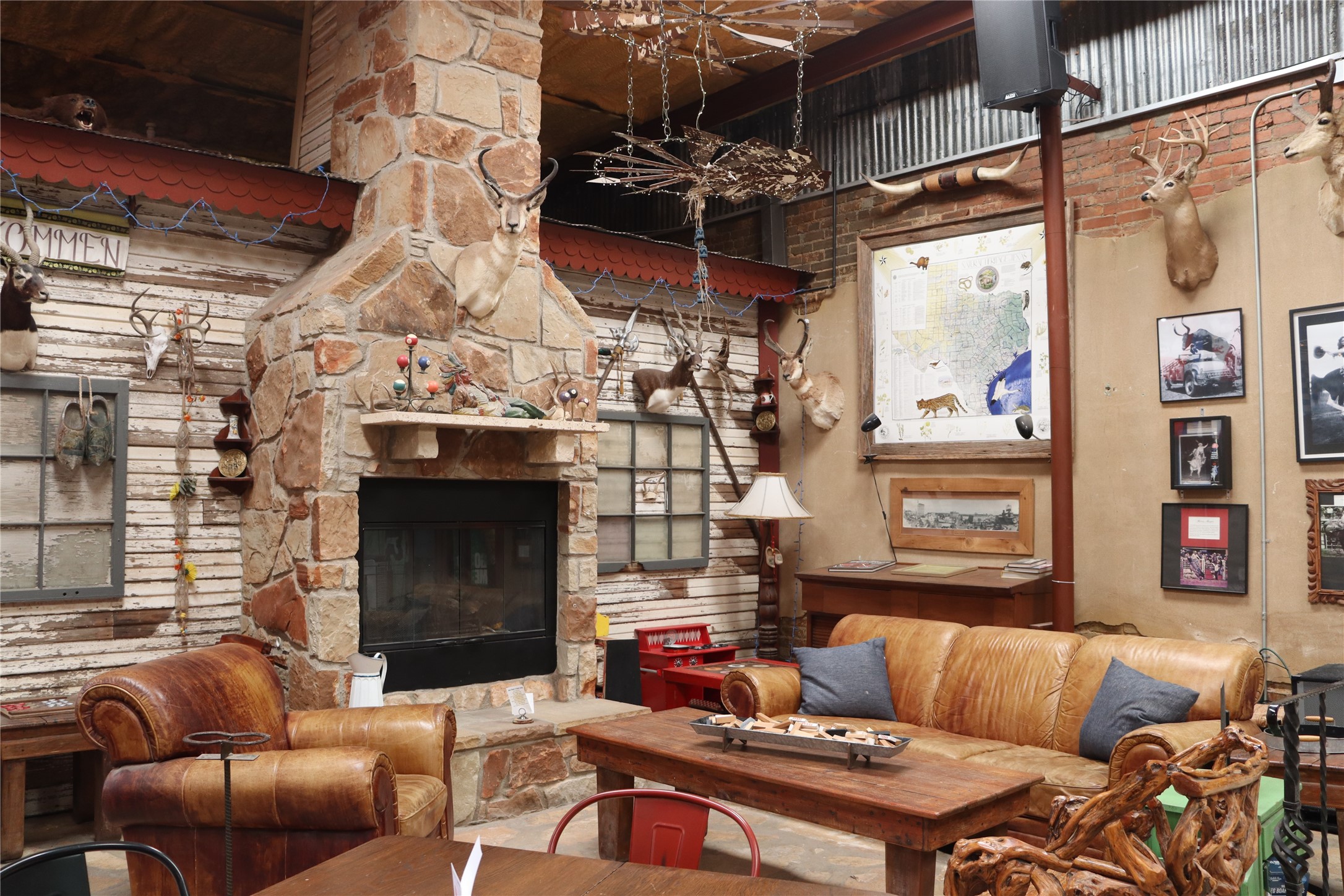 120 N Austin Street Comanche TX 76442