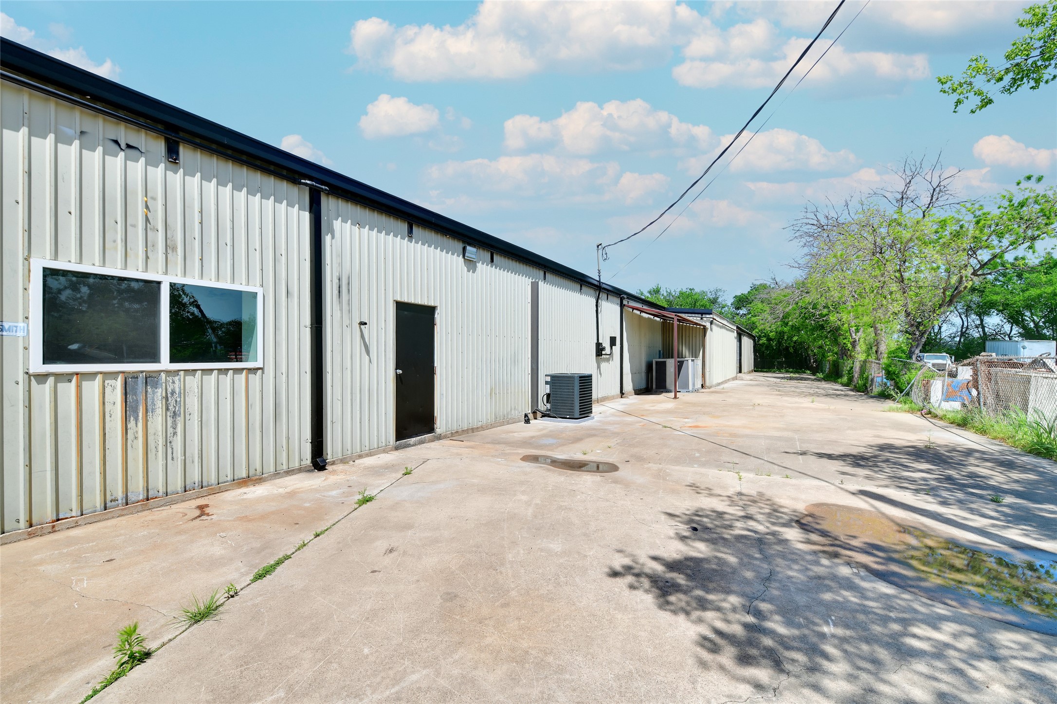 3115 Sabine Street Forest Hill TX 76119