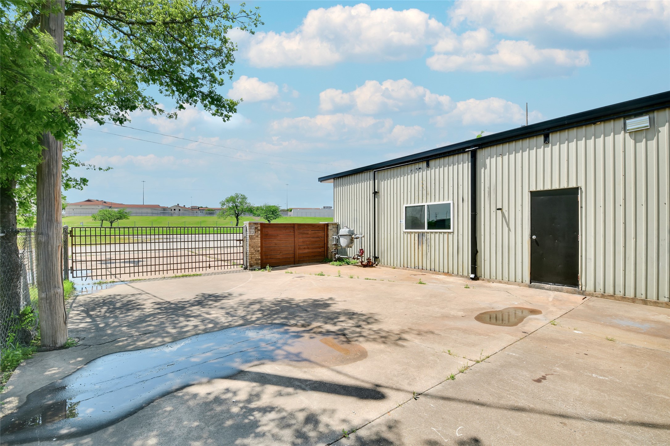 3115 Sabine Street Forest Hill TX 76119
