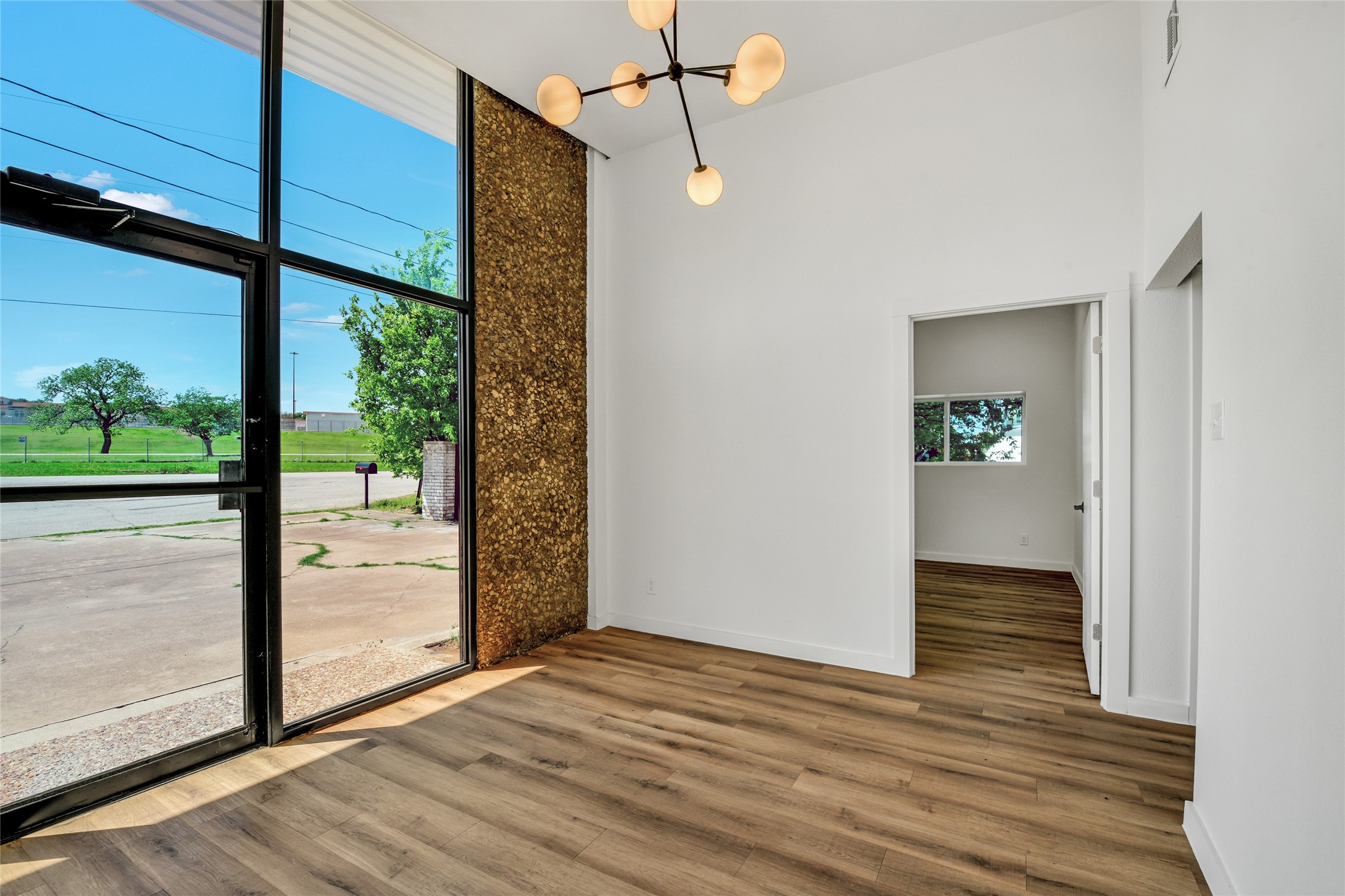 3115 Sabine Street Forest Hill TX 76119