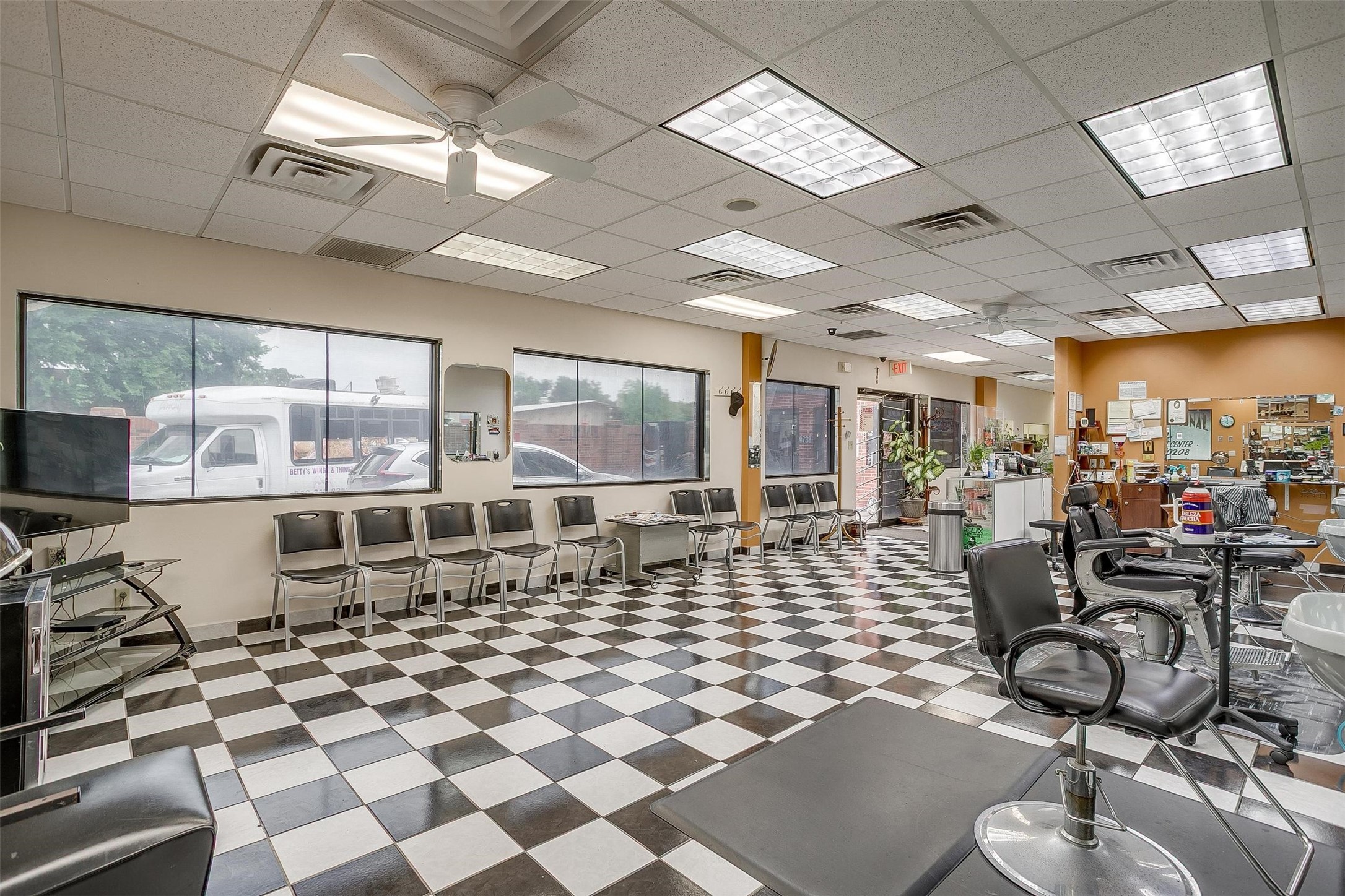 9738 Brockbank Drive Dallas TX 75220