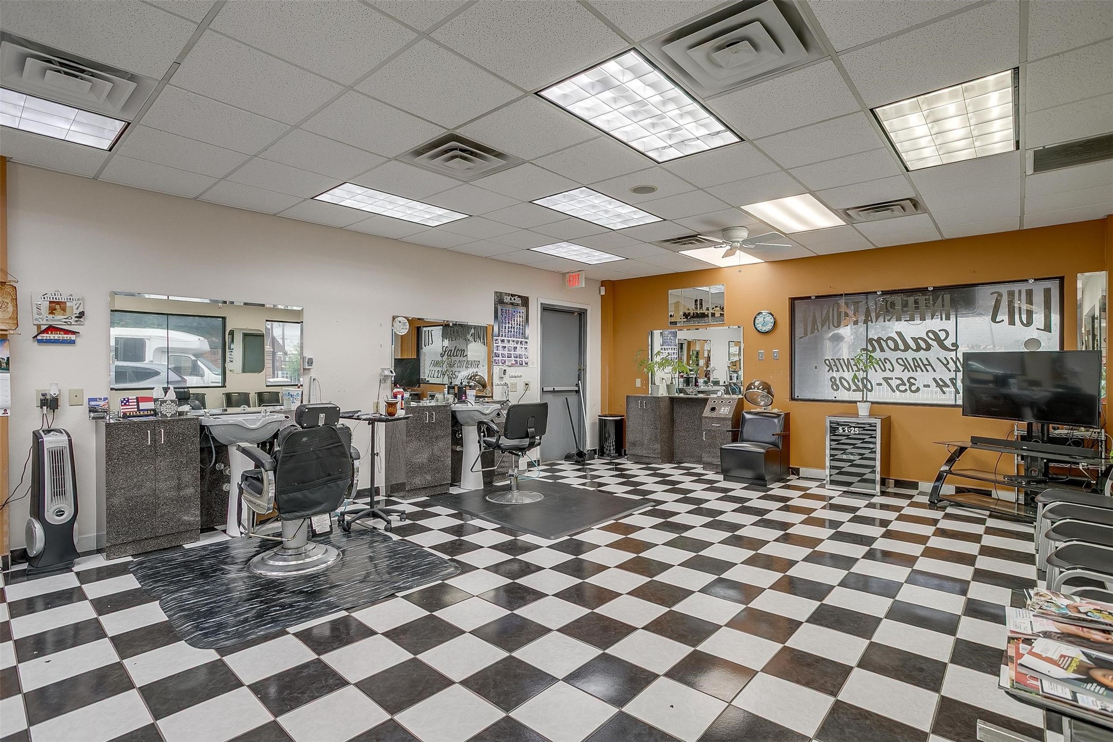 9738 Brockbank Drive Dallas TX 75220