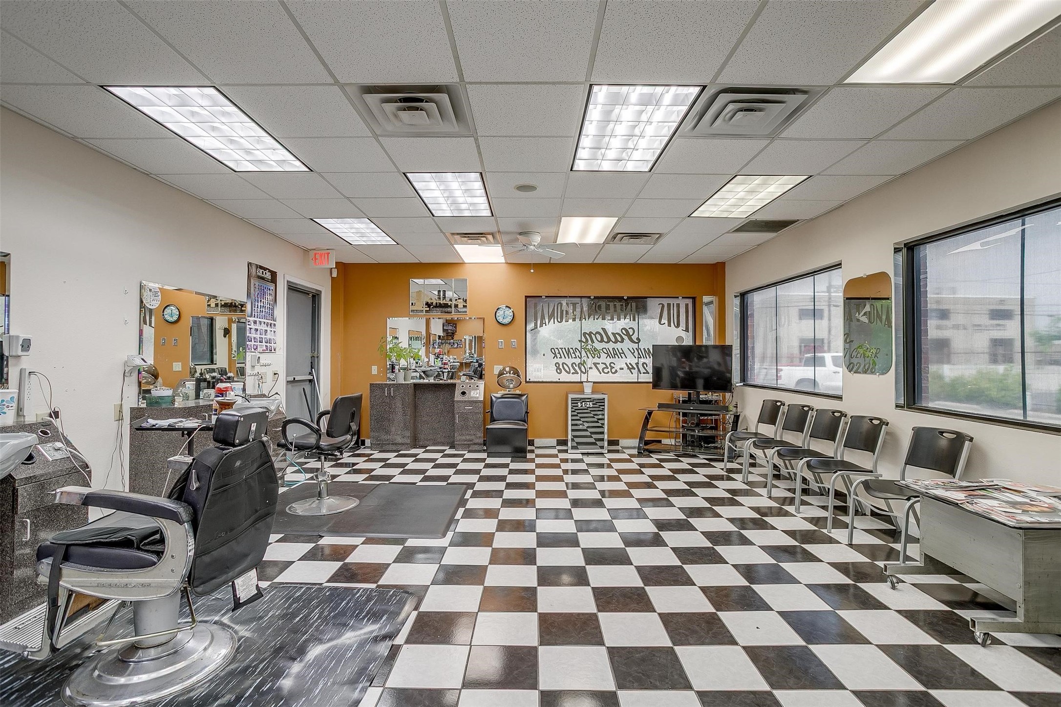 9738 Brockbank Drive Dallas TX 75220