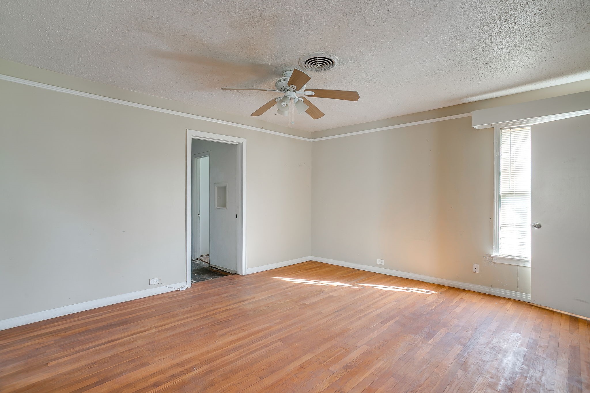 7900 Raymond Avenue White Settlement TX 76108