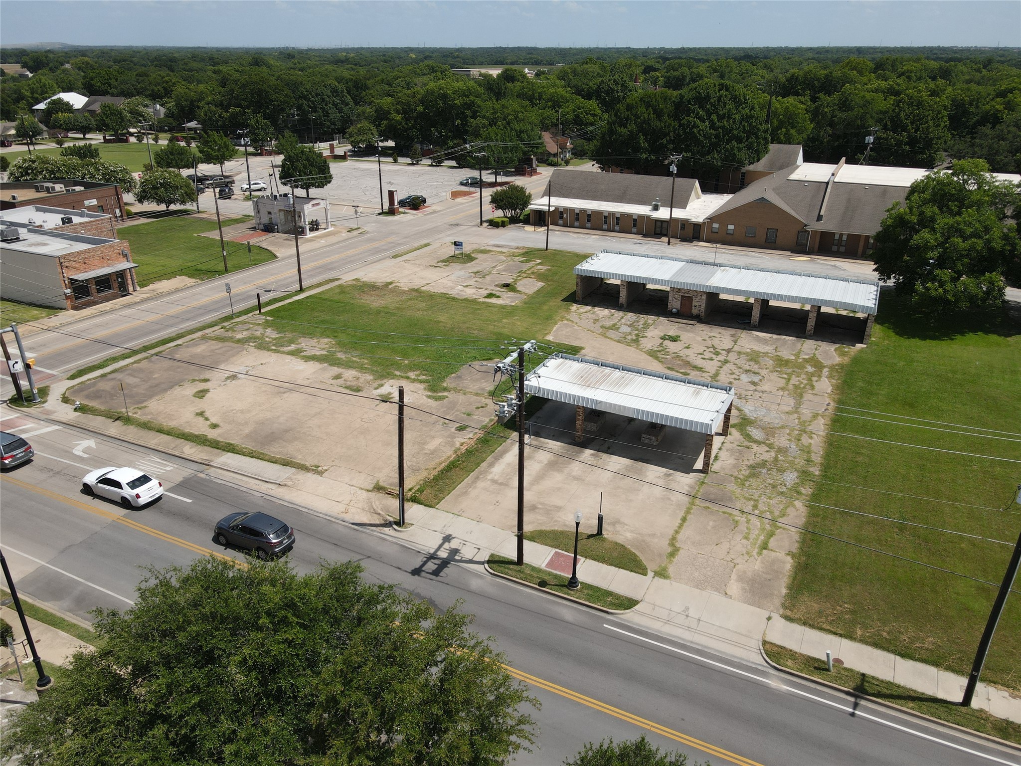 111 S Dallas Avenue Lancaster TX 75146