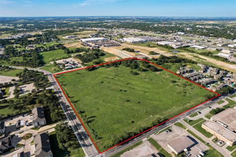 1202 W Thompson Street Decatur TX 76234