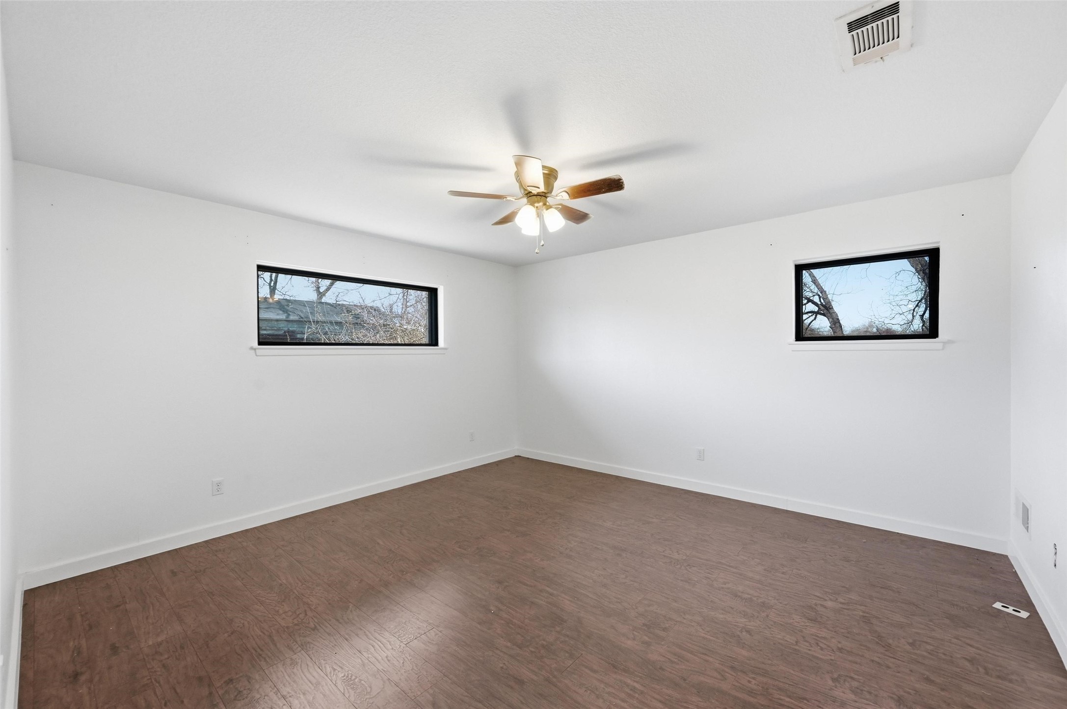 1927 Arkansas Lane Pantego TX 76013