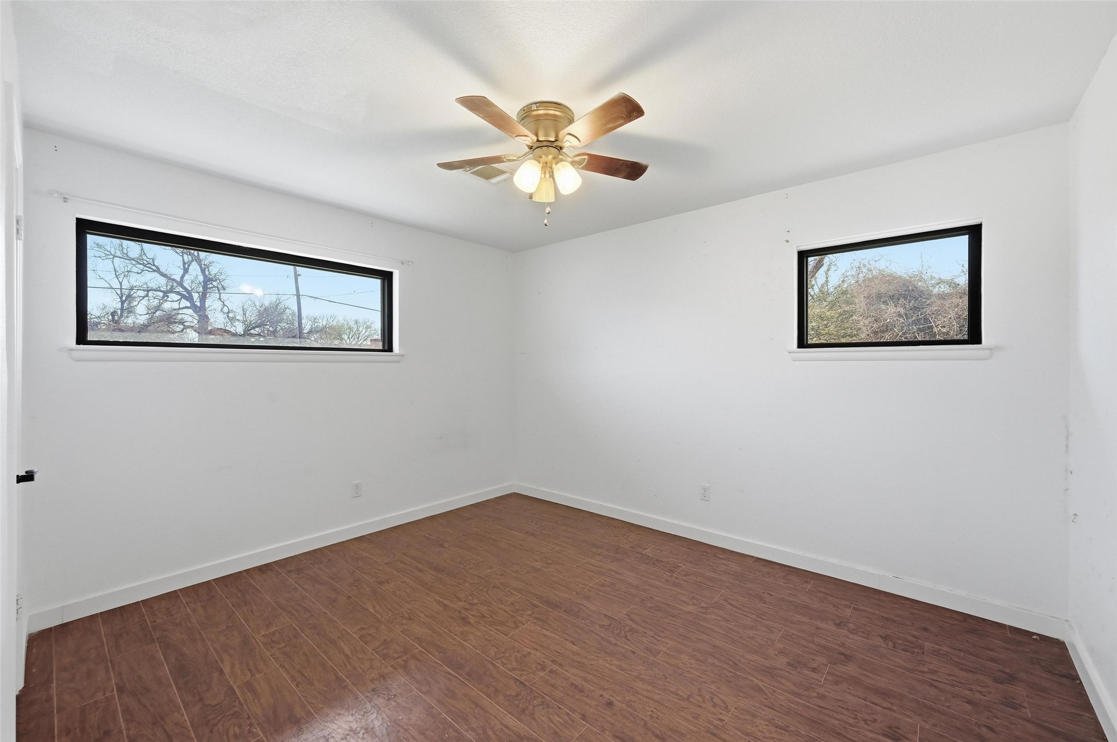 1927 Arkansas Lane Pantego TX 76013