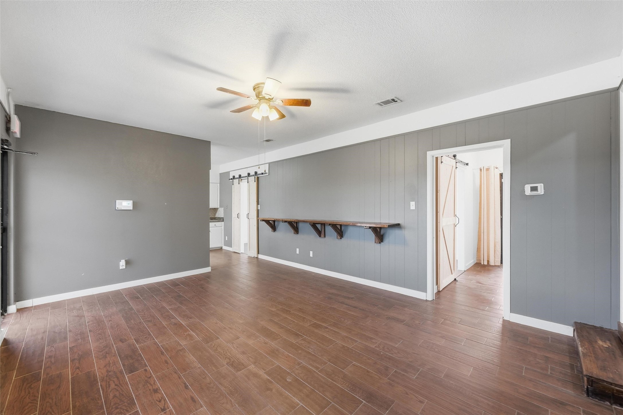 1927 Arkansas Lane Pantego TX 76013