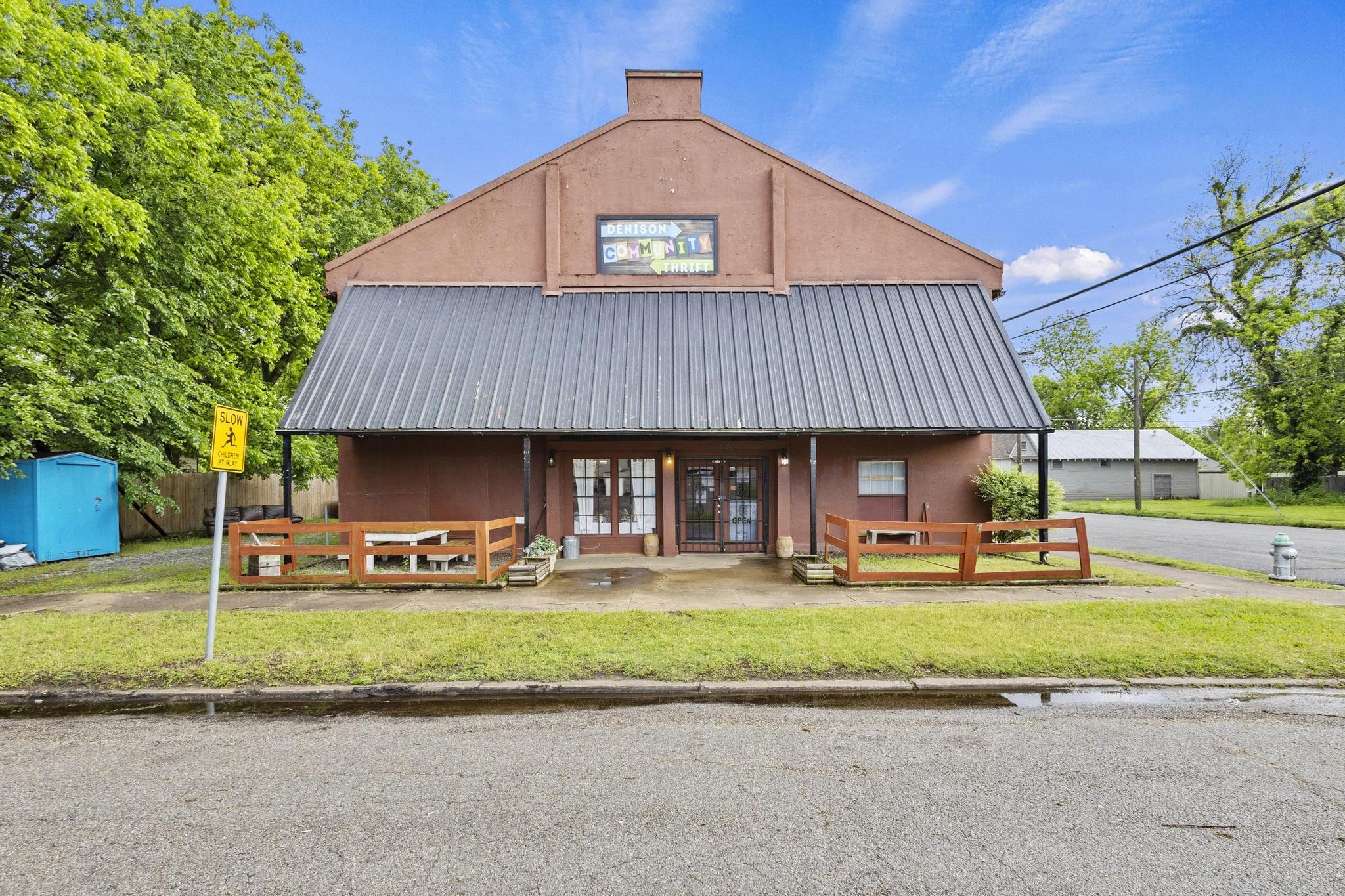 530 W Owings Street Denison TX 75020