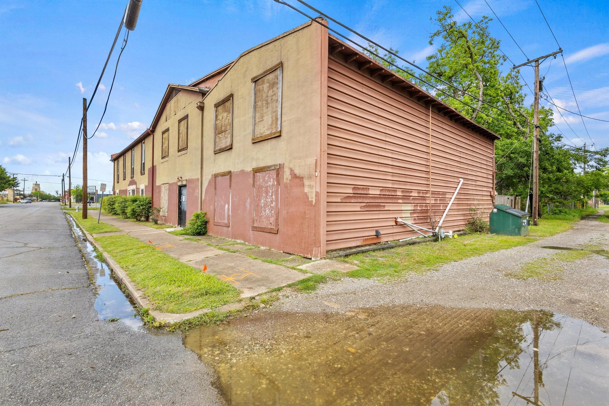530 W Owings Street Denison TX 75020