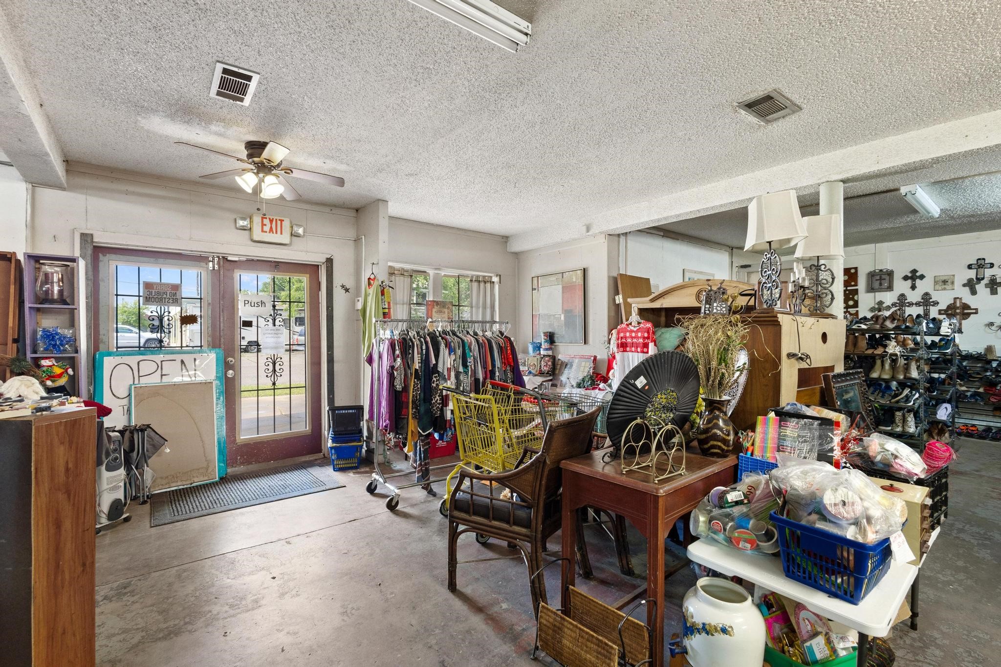 530 W Owings Street Denison TX 75020