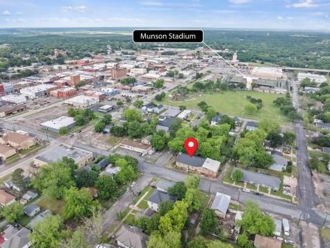 530 W Owings Street Denison TX 75020