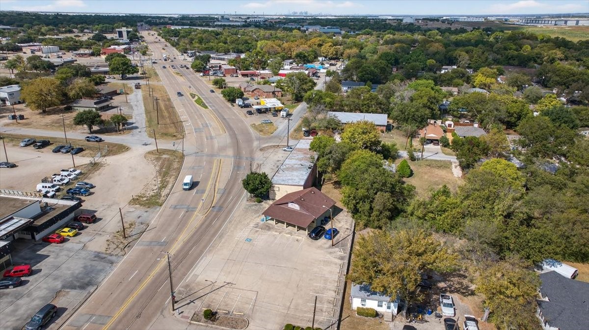 1010 N Dallas Avenue N Lancaster TX 75146