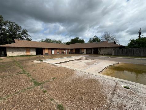 305 Lipan Weatherford TX 76087