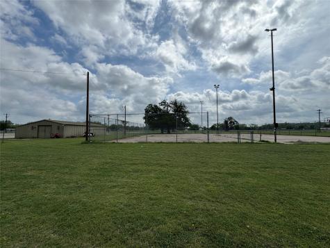 305 Lipan Weatherford TX 76087