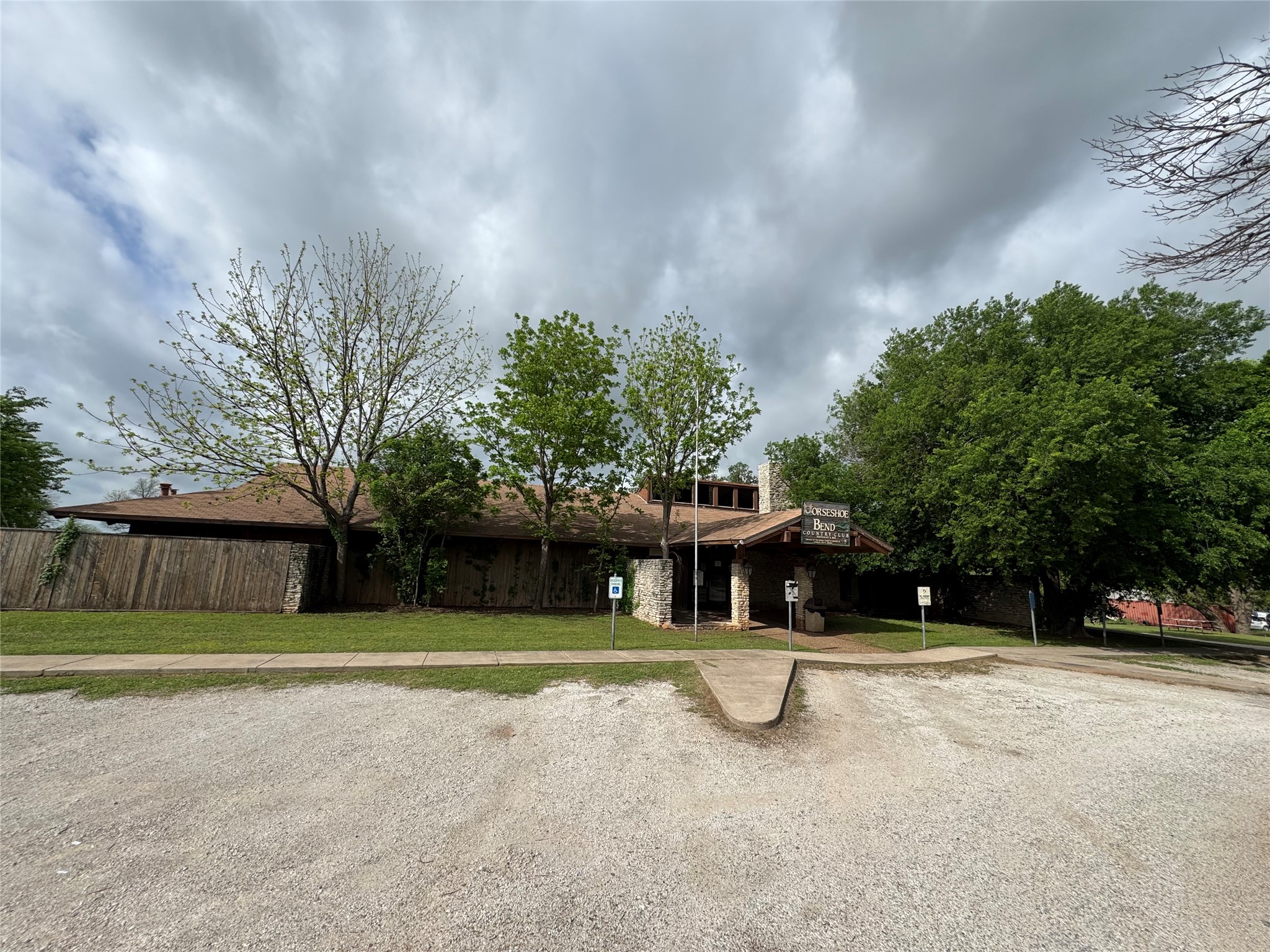 305 Lipan Weatherford TX 76087