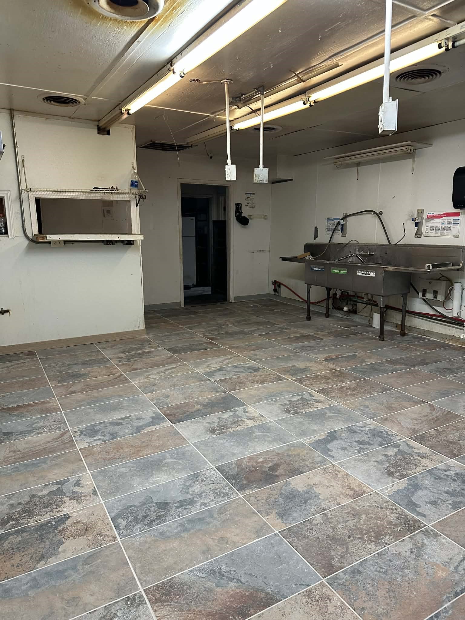 1502 W Main Street Street Honey Grove TX 75446