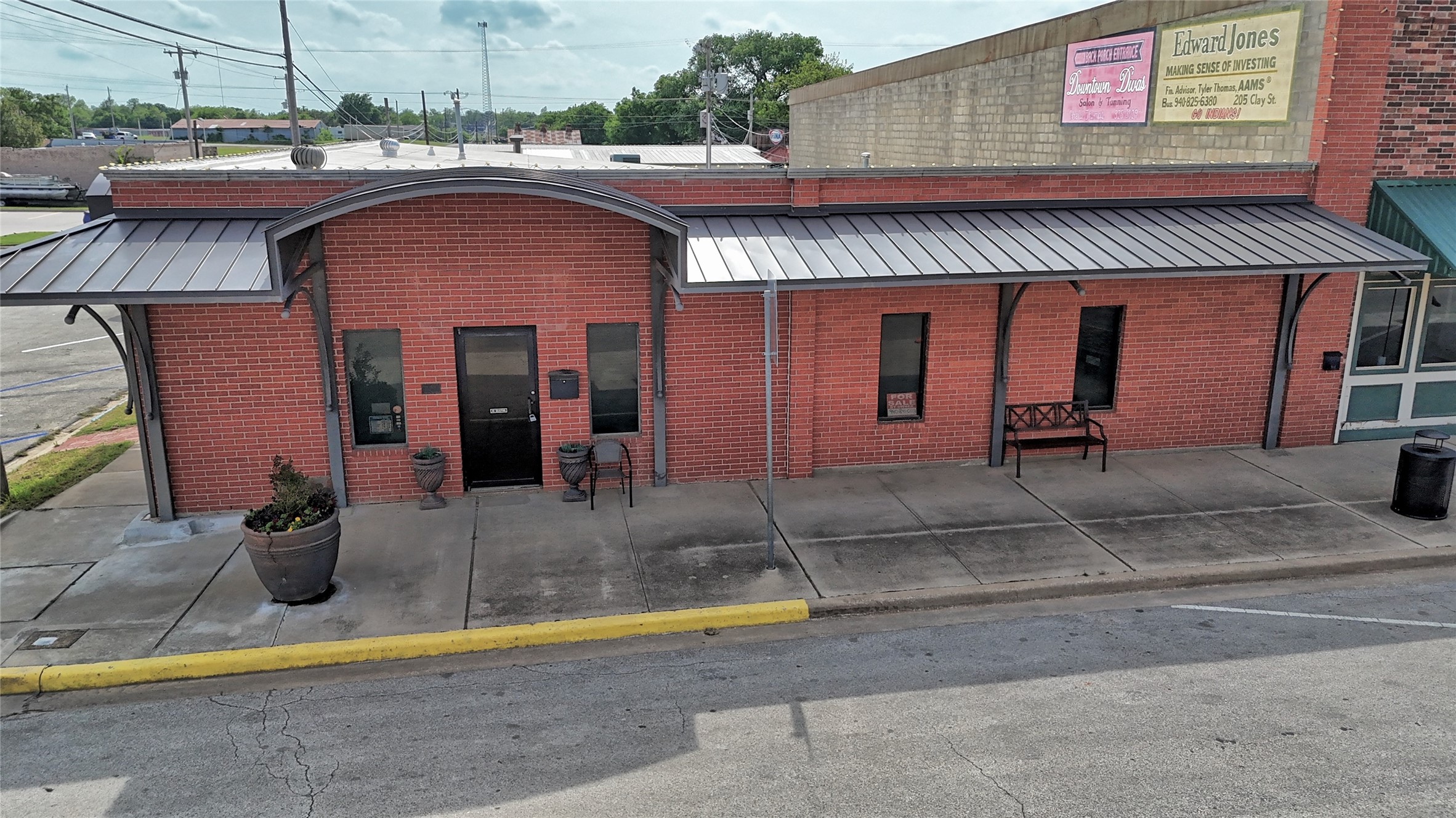 201 Clay Street Nocona TX 76255