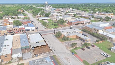 201 Clay Street Nocona TX 76255