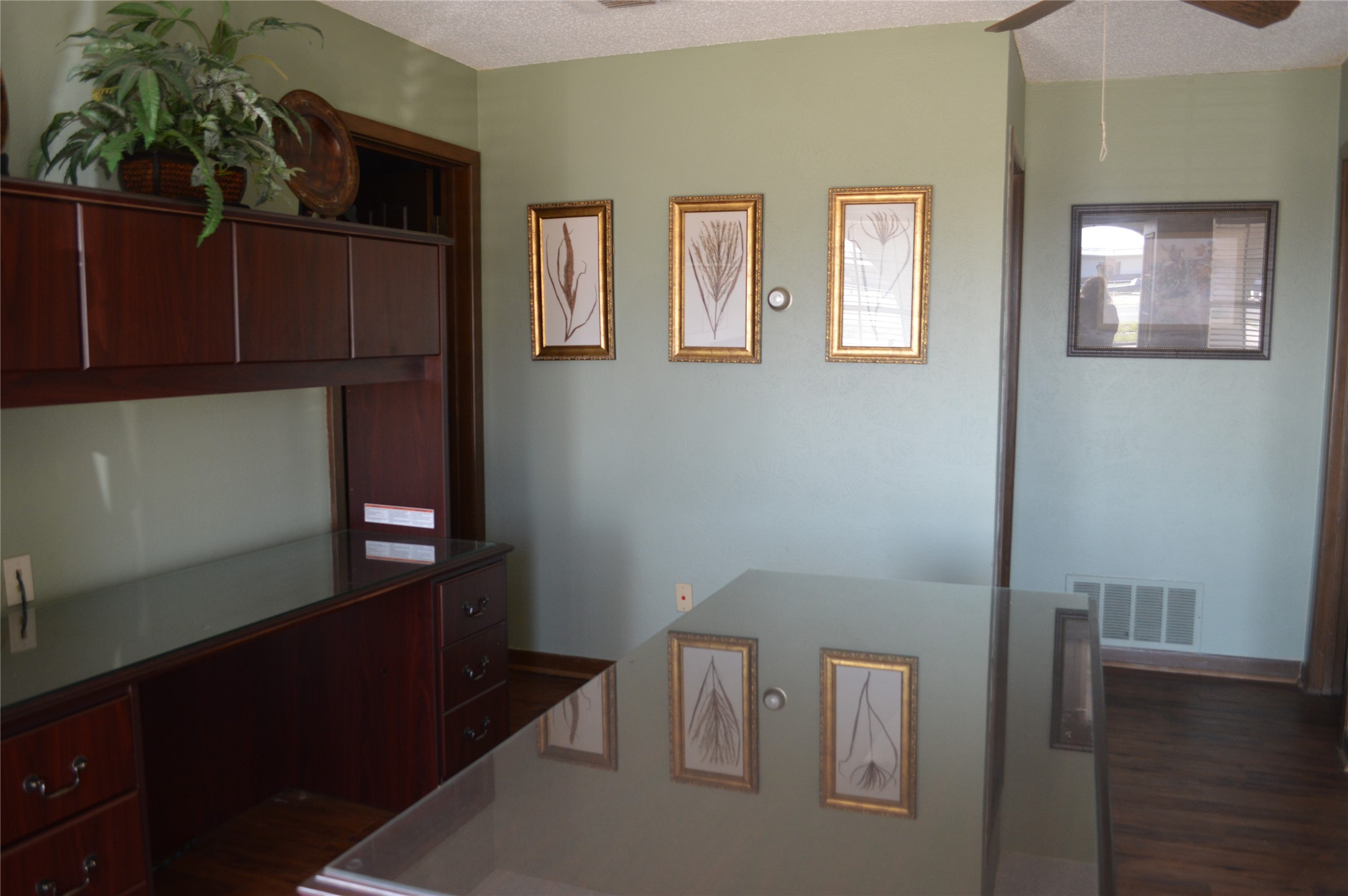 800 W Front Street De Kalb TX 75559