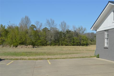 800 W Front Street De Kalb TX 75559