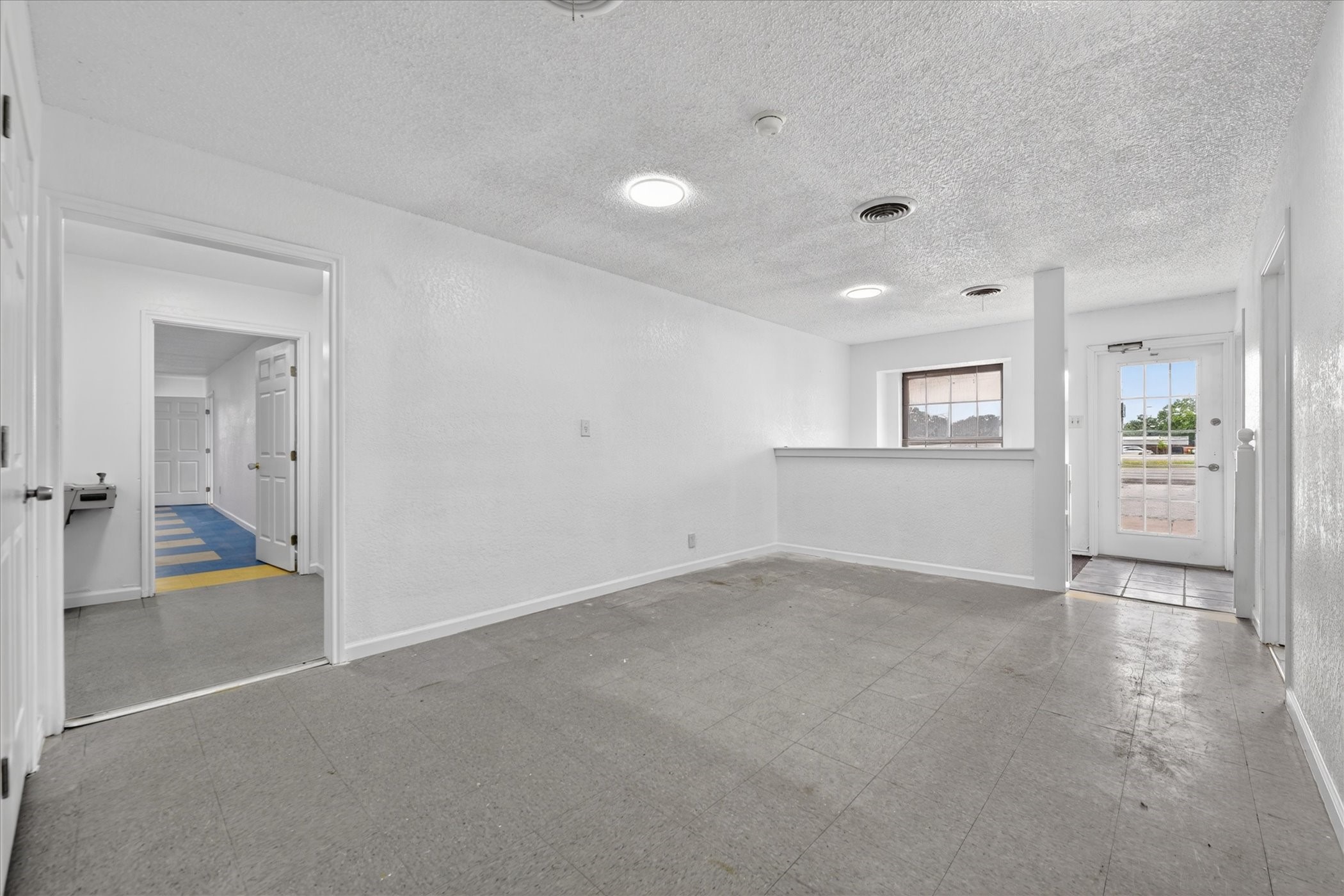 936 E Highway 199 Springtown TX 76082