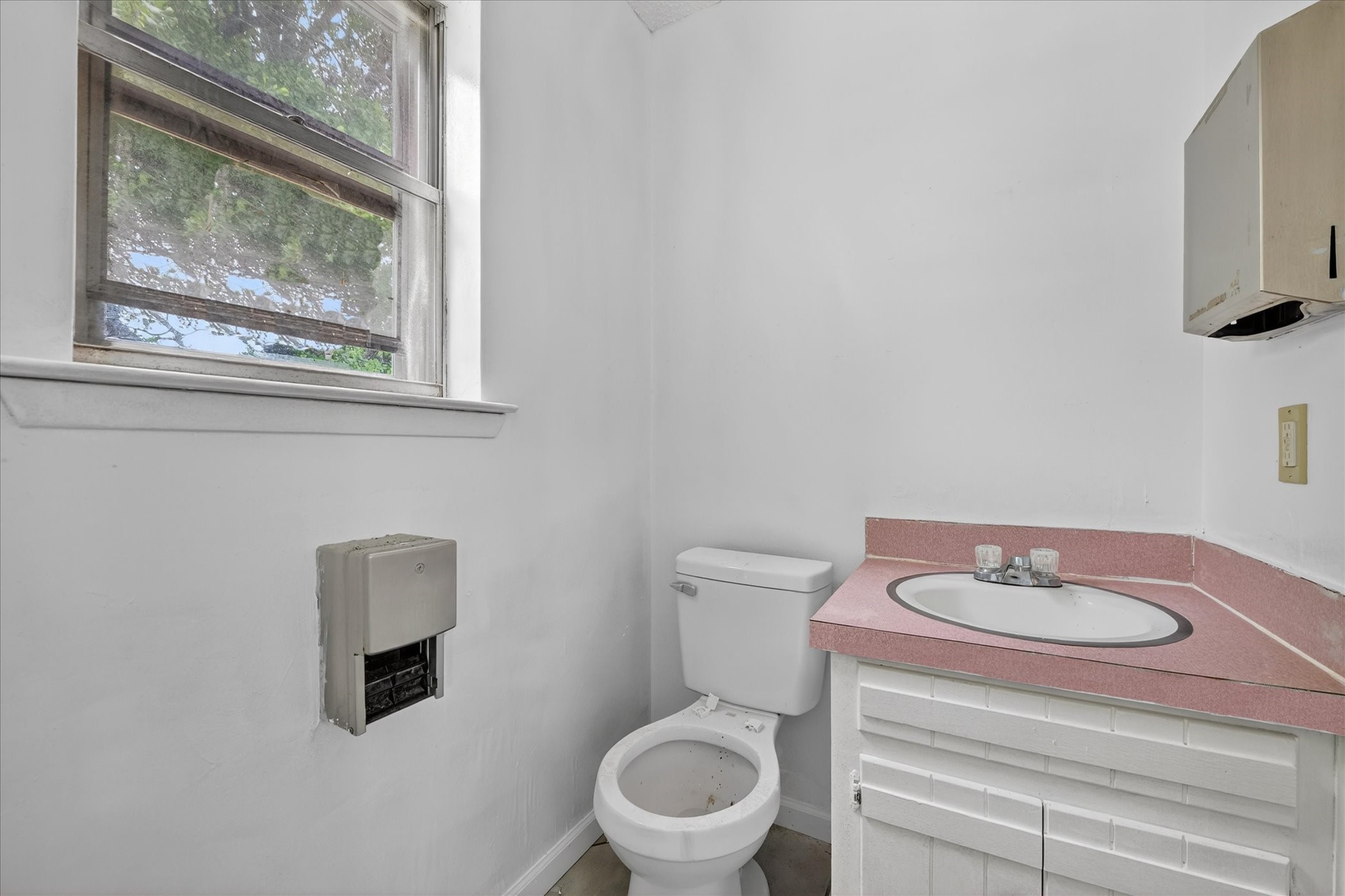 936 E Highway 199 Springtown TX 76082