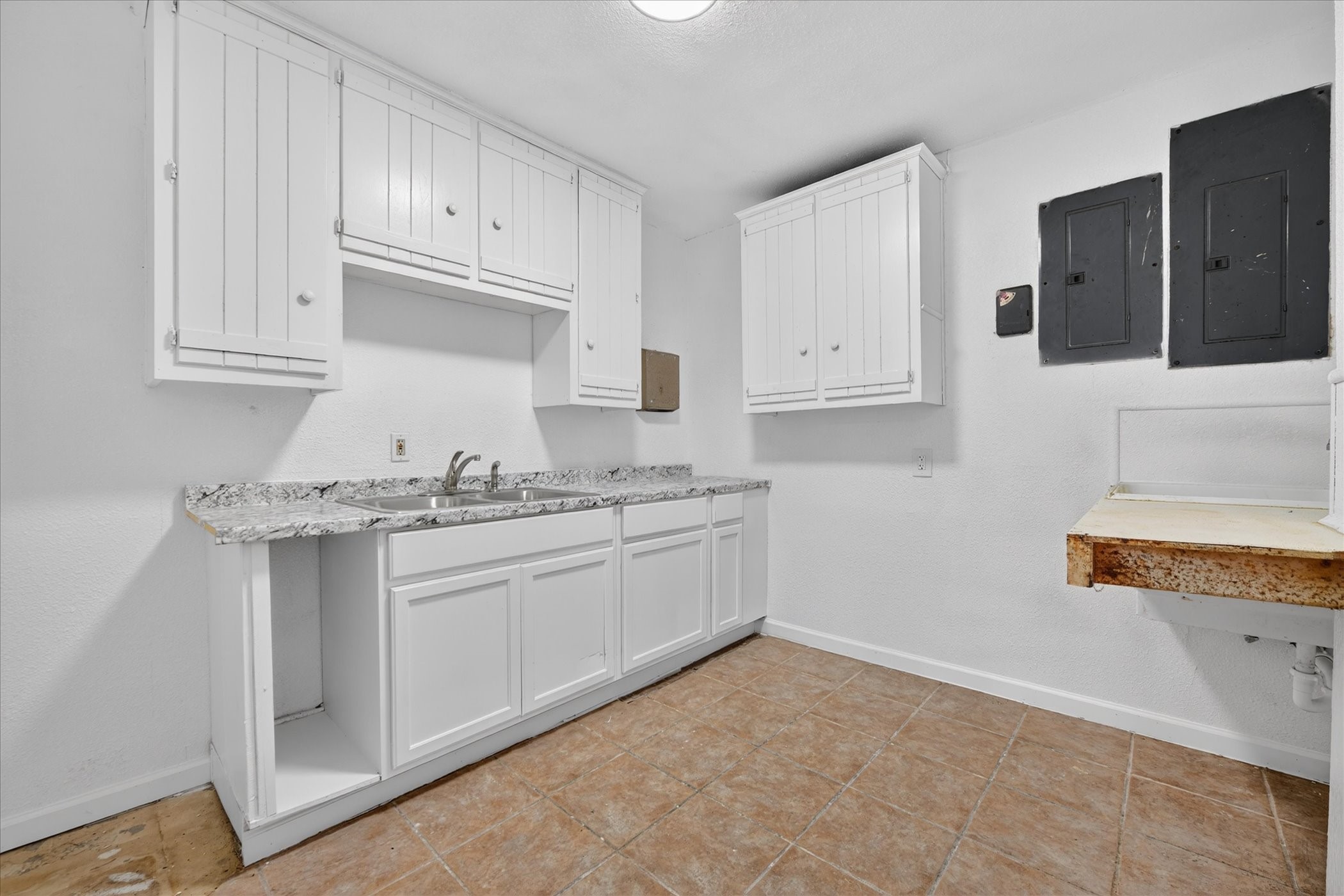 936 E Highway 199 Springtown TX 76082