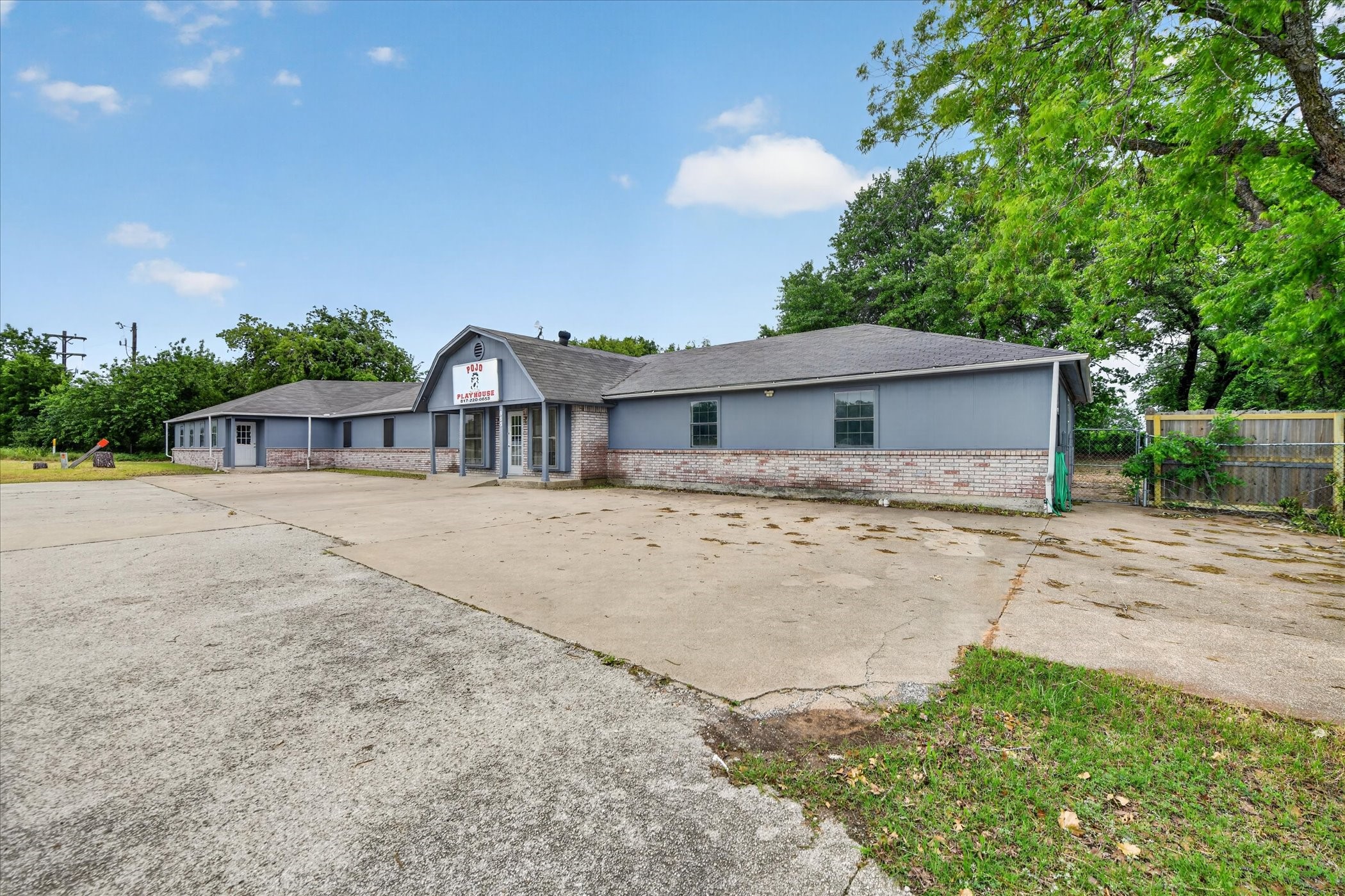 936 E Highway 199 Springtown TX 76082