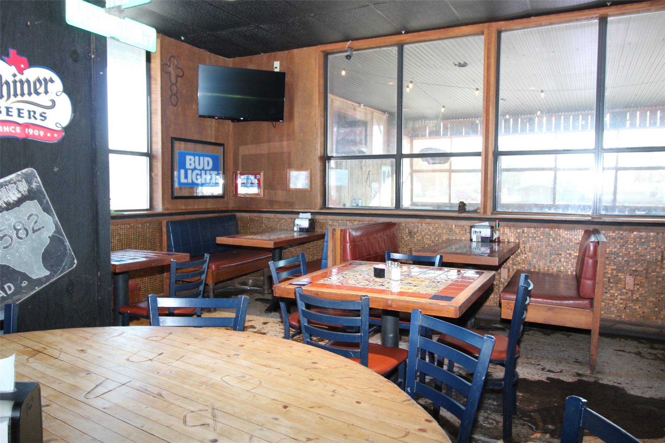700 W California Street Seymour TX 76380