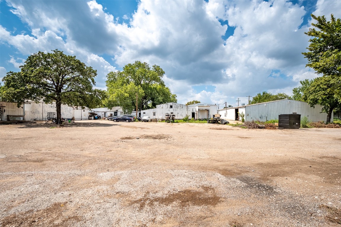 5665 Banks Road Fort Worth TX 76140